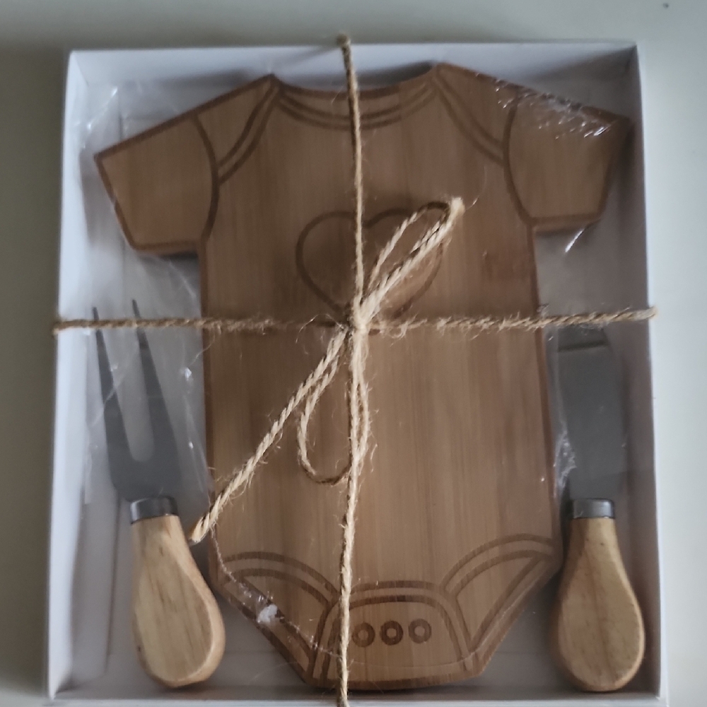 Bamboo Baby Onesie Cheese Board Set